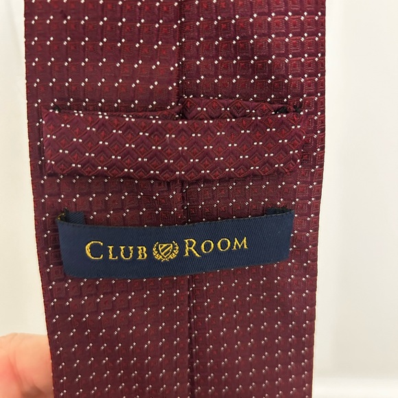 Men’s Tie - Picture 4 of 4